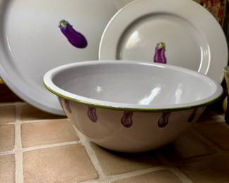 Enamelware eggplant motif bowl and trays