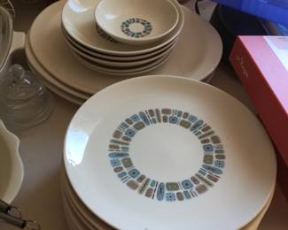 Vintage Temporama dishes and serving platters, retro design!