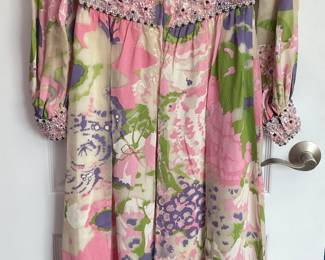 Stunning vintage 1960s full length gown by Bonwit Teller