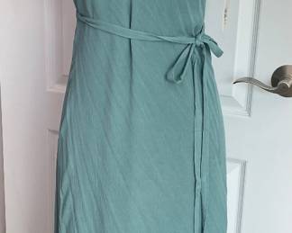 New wrap dress by Billabong