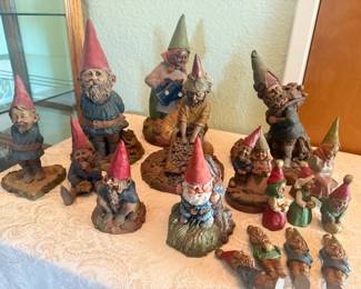 TOM CLARK GNOMES - ALL SIGNED