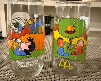 Vintage Peanuts glasses