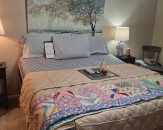 King size lift bed