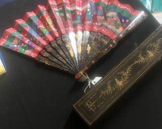 antique Chinese fan with fitted case
