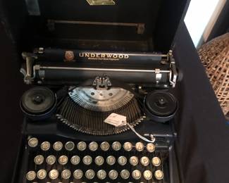 antique type writer