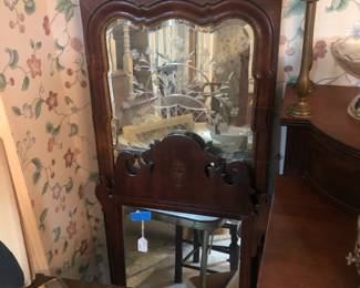 antique mirrors there are many more