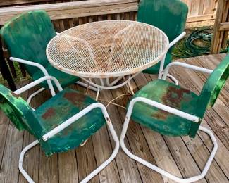 Vintage Mid Century Metal Patio Outdoor Furniture. 