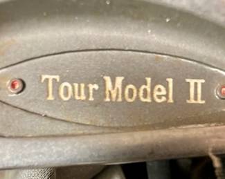 Vintage Brunswick Golf Bag w/ Tour Model II Irons (3-9) PW and Putter.