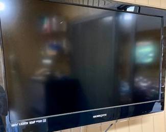 32" Hannspree HDTV.