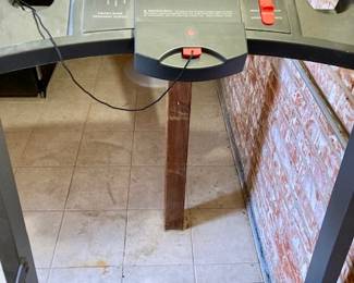 Weslo Cadence DS11 Treadmill