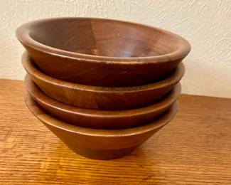 Walnut Wood Bowls. Set of 4.