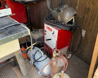 Welding equipment