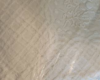 Chenille coverlets