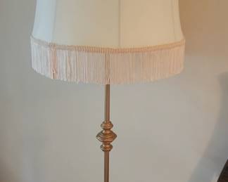 Floor lamp with cherub finial