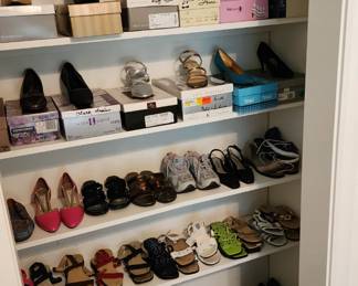 shoes ladies 5.5 and 6