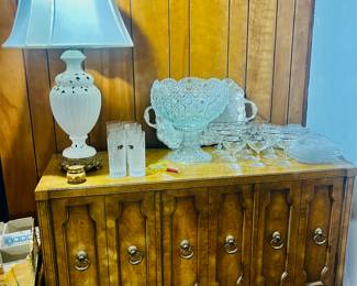 Mastercraft cabinet. 