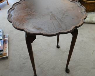 Occasional table
