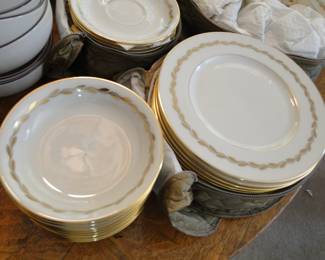 Lenox Golden Wreath set