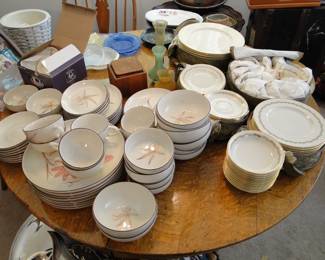 California Winfield and Lenox Golden Wreath China sets
