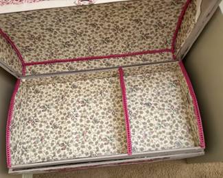 Storage chest