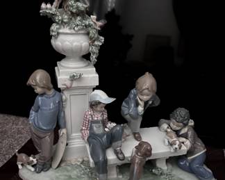 Lovely Lladro figurine.