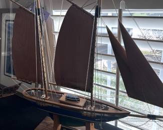 Great Lakes Mackinac Gaff Rigged, Mãori Waka War Canoe and Schooner replicas.
