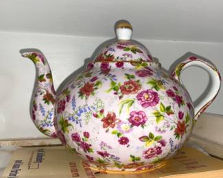 Tea pots