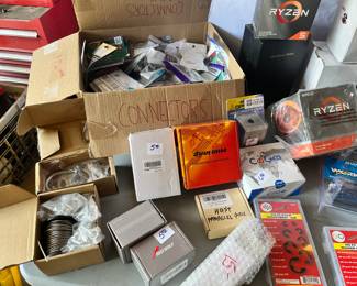 HAM Radio Goodies !