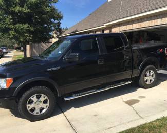 2010 F-150 4wd. New engine has 160K no running boards