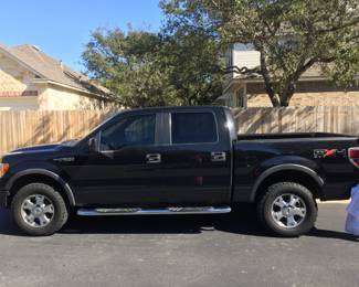 2010 F-150 4wd. New engine has 160K no running boards