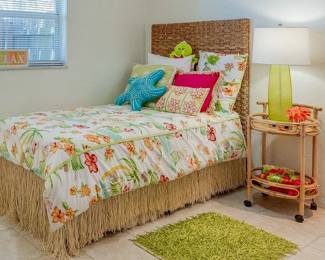 Hula Poodle Bedding from Davenport Home.  Retails for well over $1400.  Used only for staging.  Never slept in.  Never washed.  Like new.