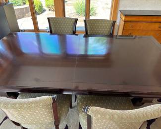 Dining Table, 2 Leaves, Pads