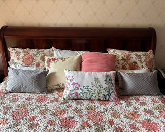 King Linens, Decor Pillows