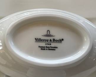 Villeroy & Bosh White Dinner Set