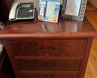 3-Drawer Night Stand