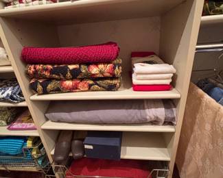 Table and Kitchen Linens