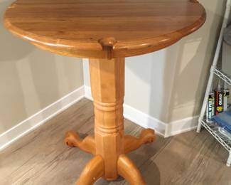 PUB STYLE TABLE