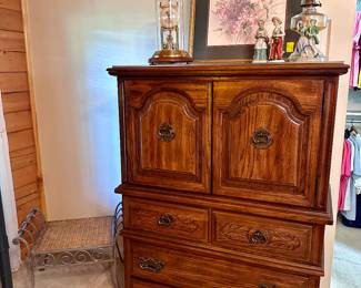 Wardrobe - Rattan and Metal Stool