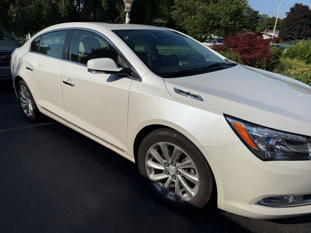 2015 Buick Lacrosse only 40,000 original miles! Cream Puff