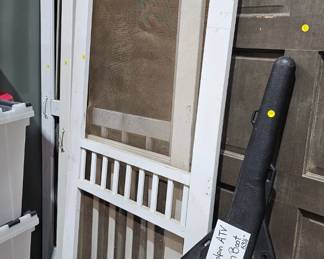 SCREEN DOOR