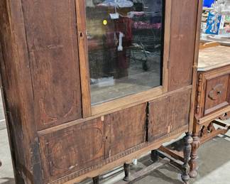 CHINA CABINET