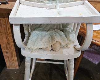 HIGH CHAIR AND DOLL