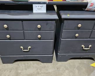 NIGHTSTANDS 