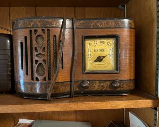 Antique radios