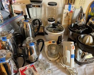 Small appliances & cookware
