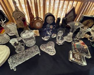 Vintage mantle clocks