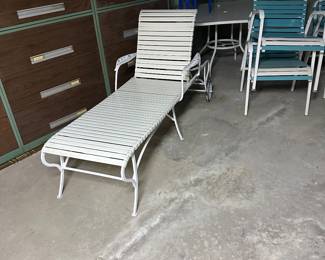 OUTDOOR FURNITURE