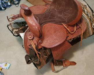 Saddle