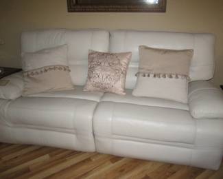 White leather couch recliners both sides - not stains - perfect condition
