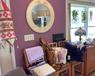 Linens, decor